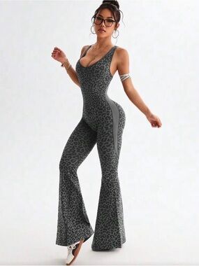 Sleeveless Leopard-Print Flare Jumpsuit in Dark Gray